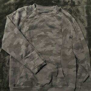 lululemon athletica Women's Camouflage Crewneck Sweatshirt